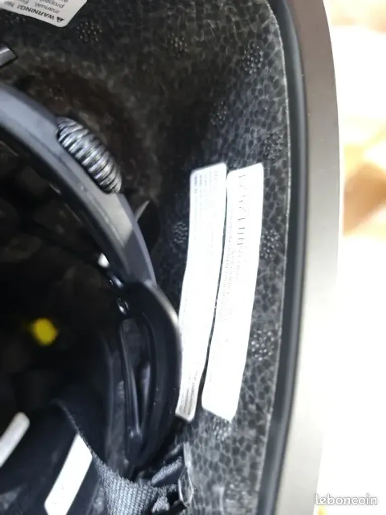 Used Giro Aerohead Mips bike — image 7 of 13