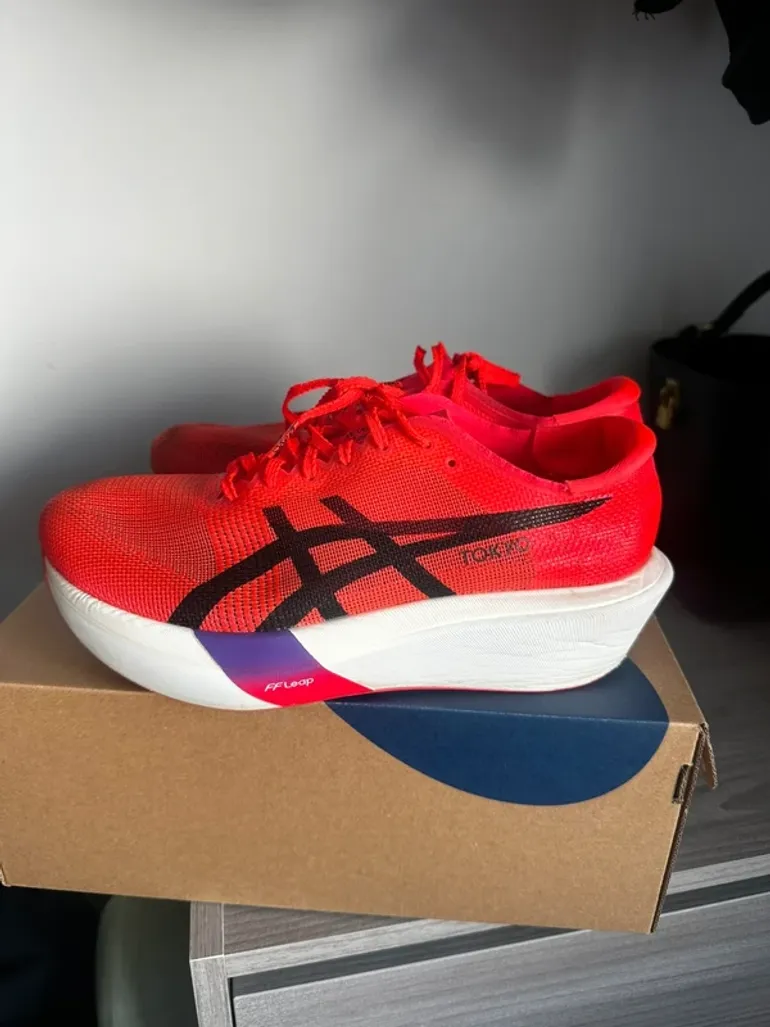 Käytetty Asics Metaspeed Sky Tokyo bike — kuva 3 / 5
