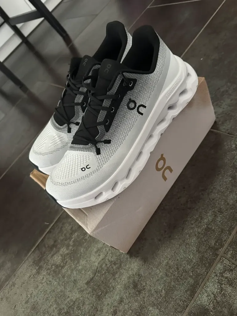 Used On Running Cloud bike — image 1 of 8