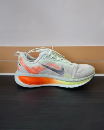Brugt Nike Vomero 18 bike — billede 10 af 13