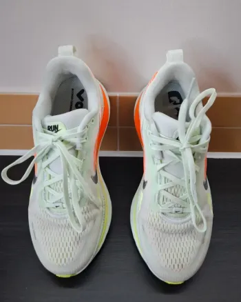 Brugt Nike Vomero 18 bike — billede 5 af 13