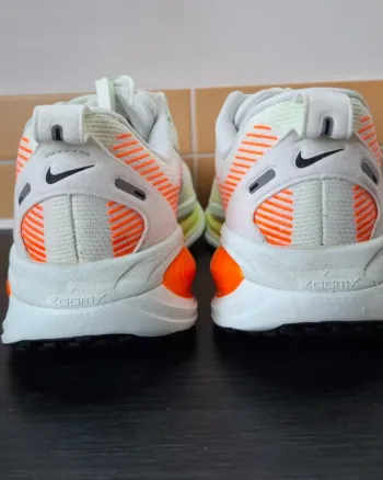 Brugt Nike Vomero 18 bike — billede 11 af 13