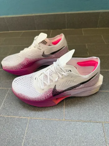Used White Vaporfly 3 bike