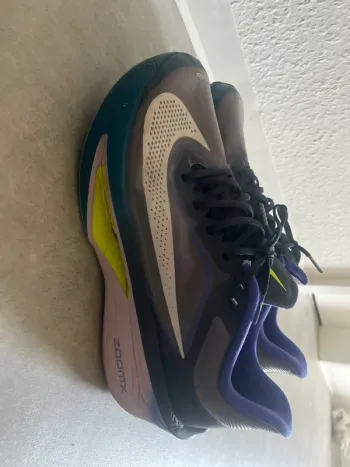 Used Nike Zoom Fly bike — image 3 of 6