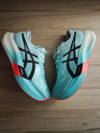 Used Asics Metaspeed Sky Paris bike