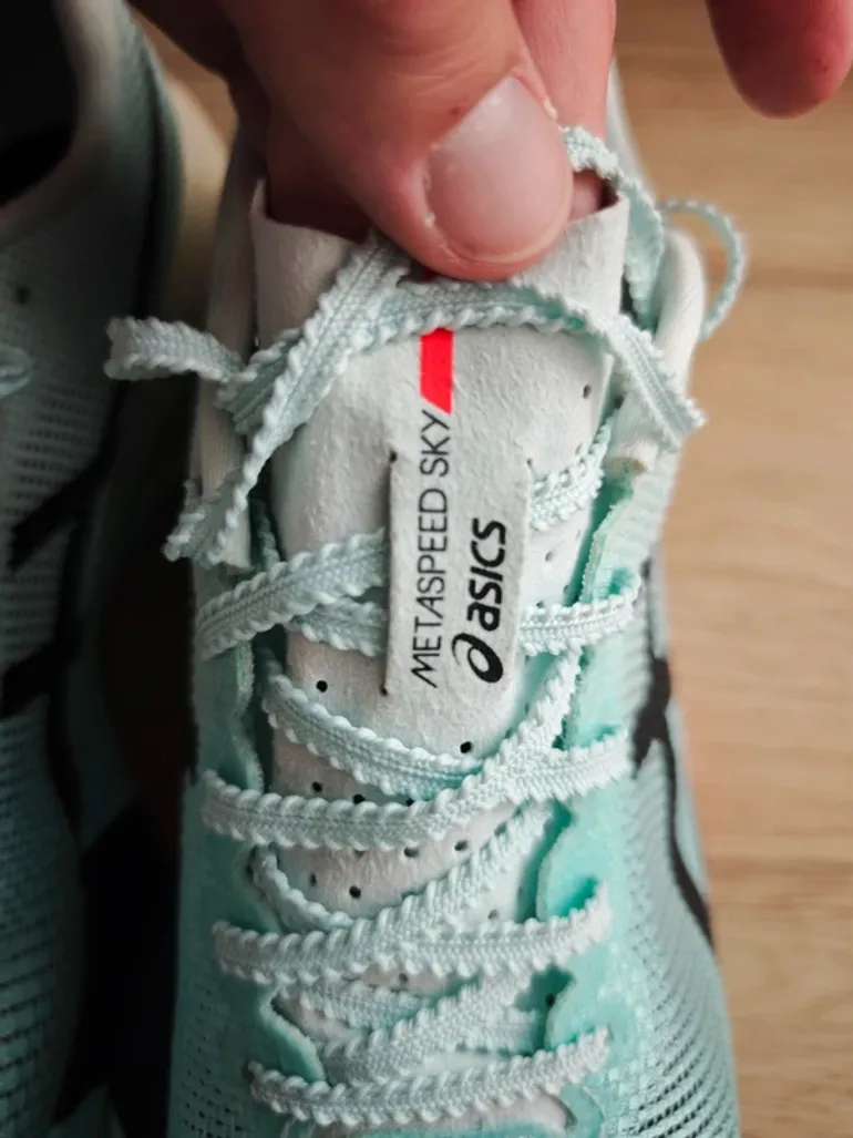 Used Asics Metaspeed Sky Paris bike — image 9 of 15