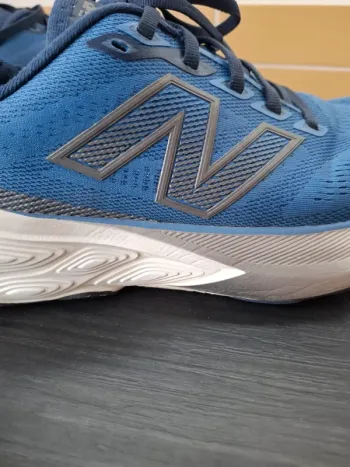 Used New Balance Fresh Foam X 880v15 bike — image 15 of 15