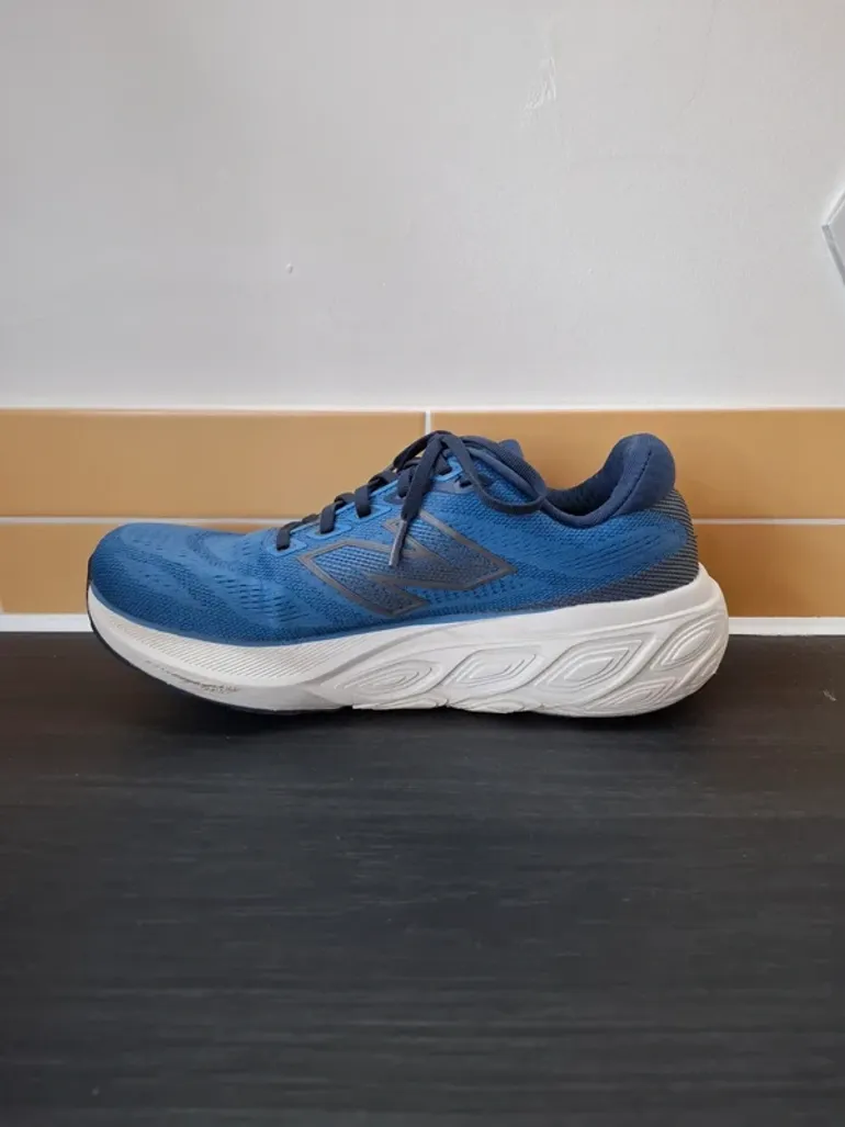 Used New Balance Fresh Foam X 880v15 bike — image 7 of 15