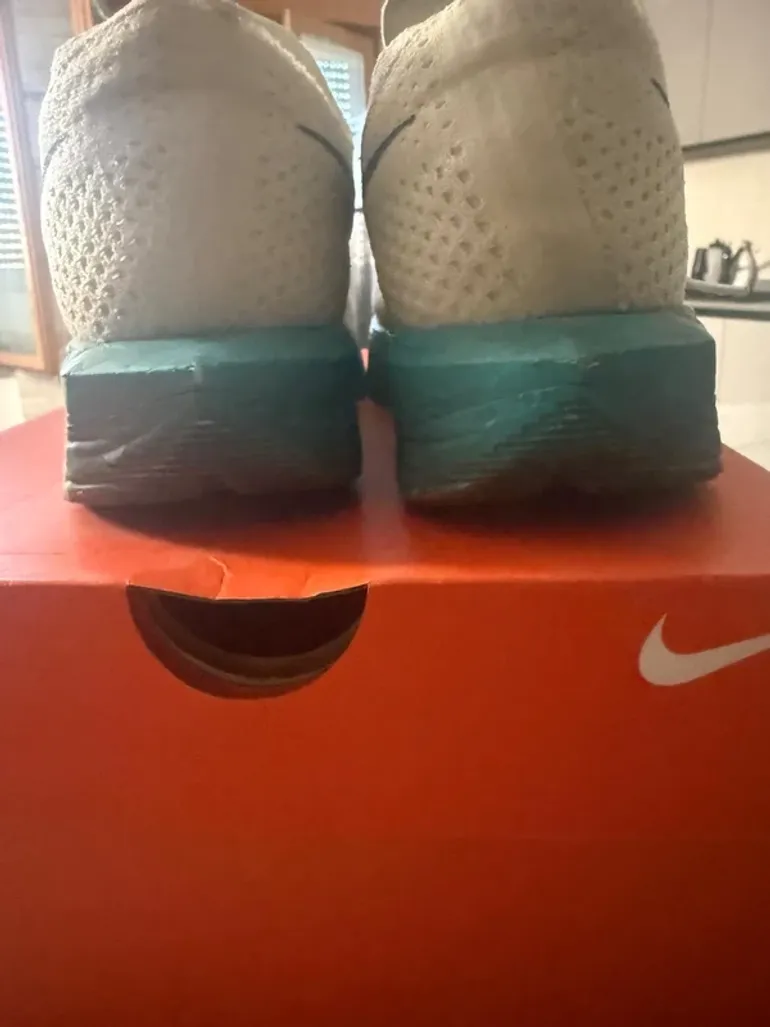 Used Nike Vaporfly 3 bike — image 7 of 9