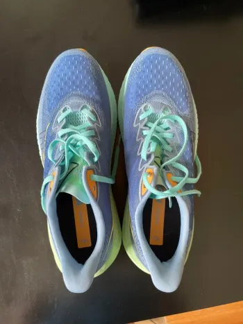 Gebrauchtes Hoka Mach 6 bike
