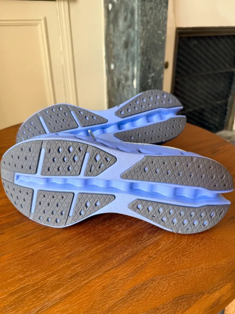 Used On Running CloudSurfer Max bike — image 5 of 5