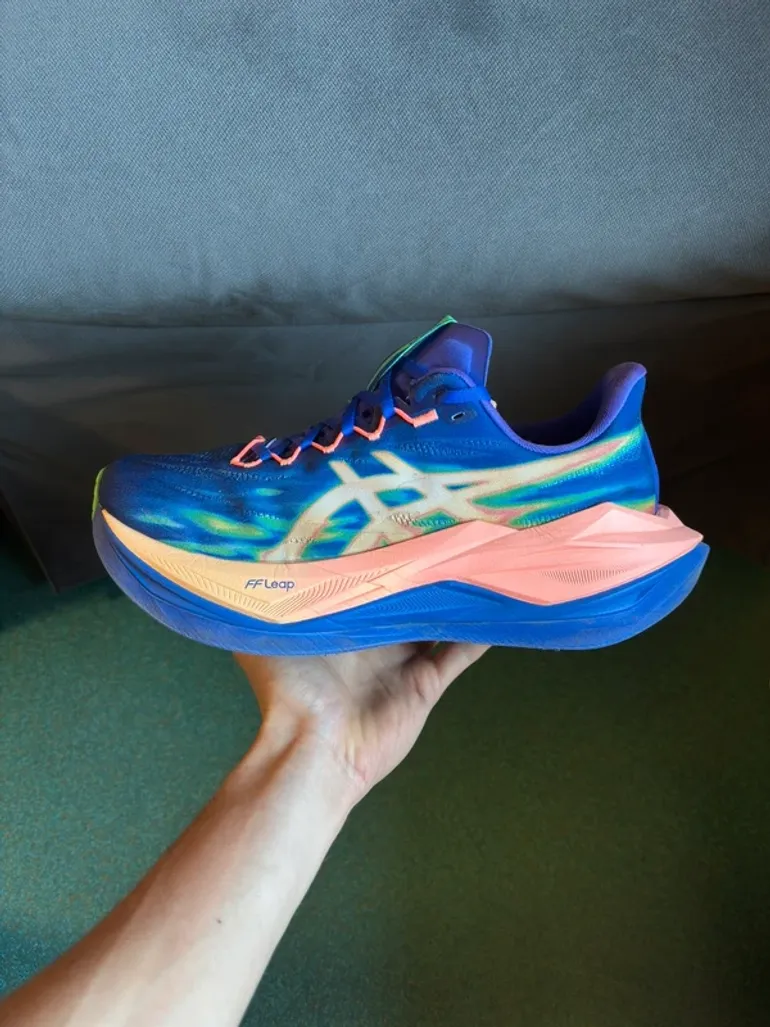 Used Asics Superblast 3 bike — image 1 of 11