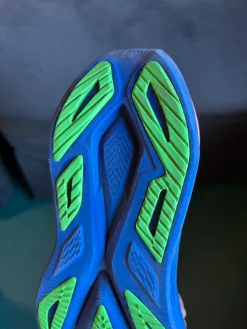 Used Asics Superblast 3 bike — image 8 of 11