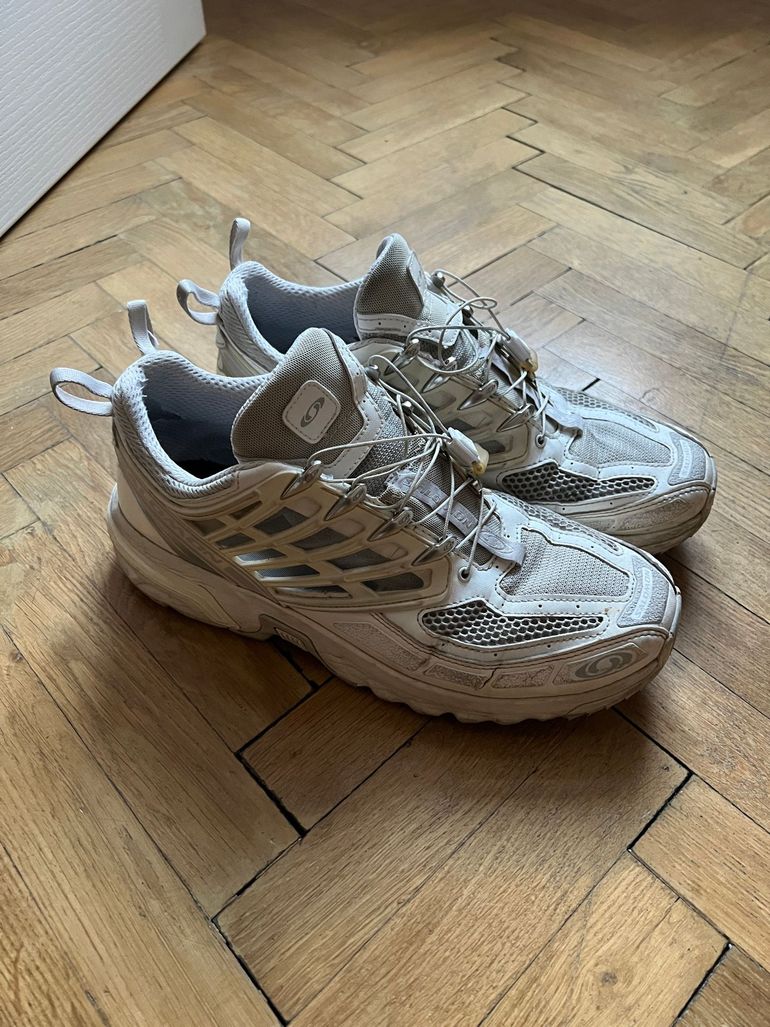 Used Salomon ACS White Running Shoes bike — image 2 of 5