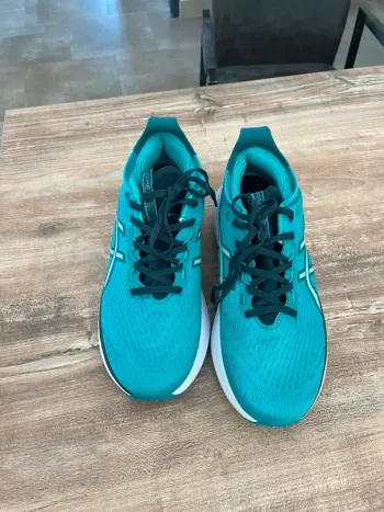 Gebrauchtes Asics Nimbus 27 bike — Bild 2 von 6