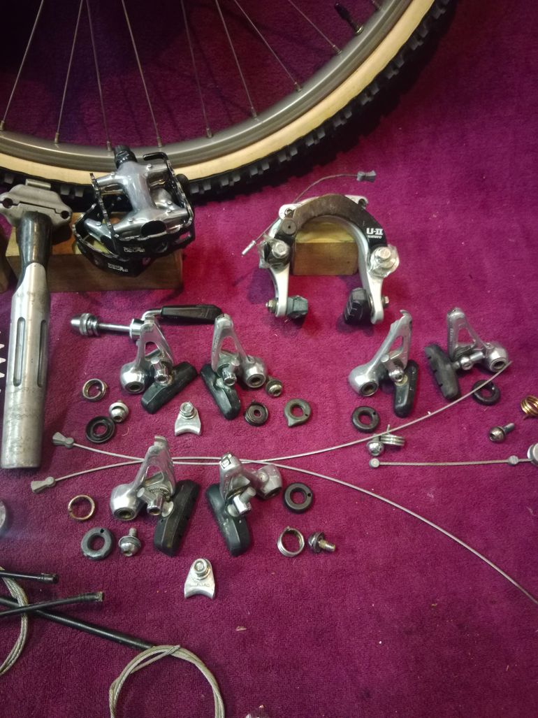 Used Shimano Deore anno mtb, mountain bike, vintageea 1990 bike — image 4 of 11