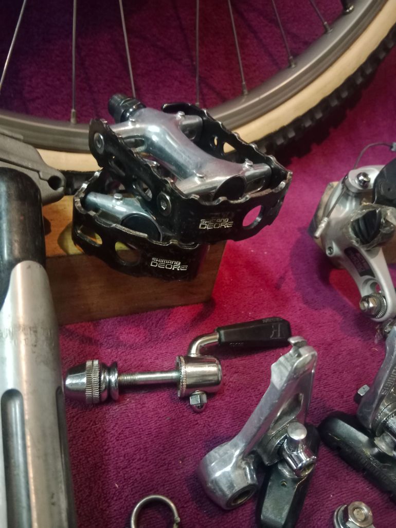 Used Shimano Deore anno mtb, mountain bike, vintageea 1990 bike — image 9 of 11
