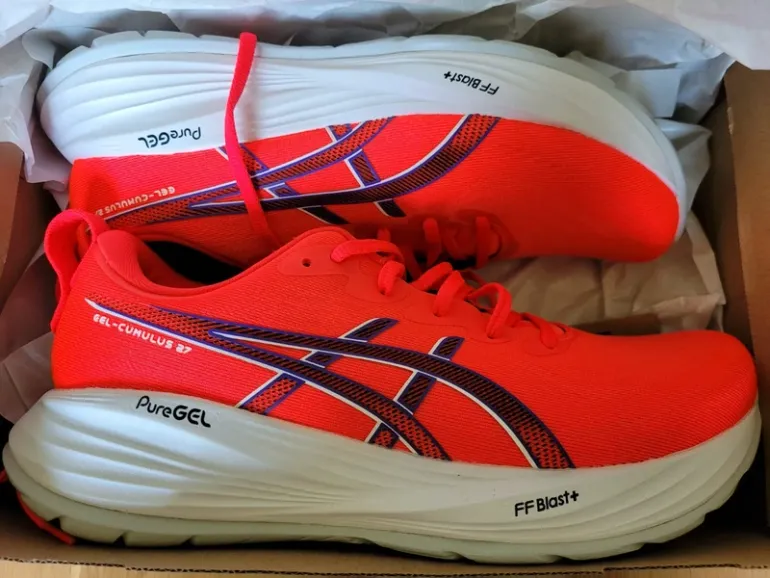 Used Asics Gel-Cumulus 27 bike — image 1 of 3