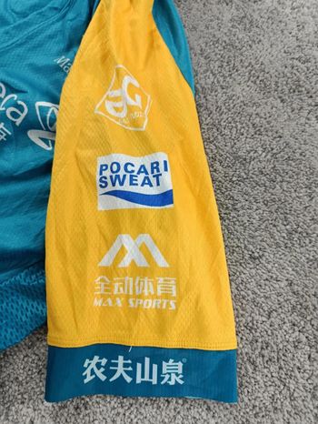 Used Santic maillot velo homme taille xl -39 6831 cyclisme route respirant astra zeneca bike — image 5 of 7