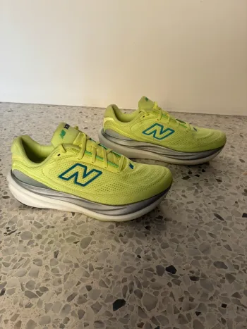 Gebrauchtes New Balance 1080 v15 bike — Bild 2 von 6