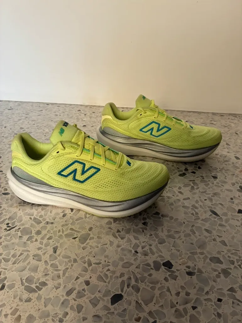 Gebrauchtes New Balance 1080 v15 bike — Bild 2 von 6