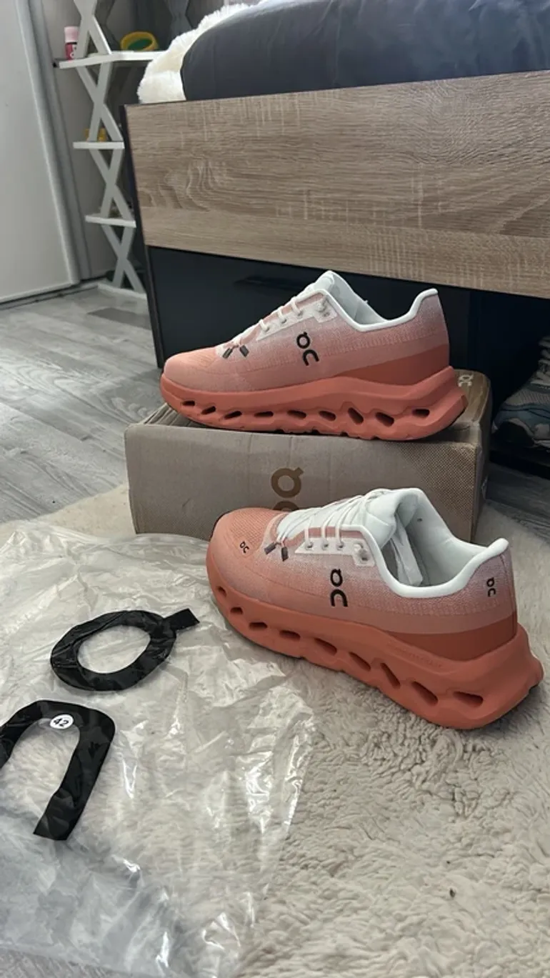 Used On Running Cloud bike — image 1 of 8
