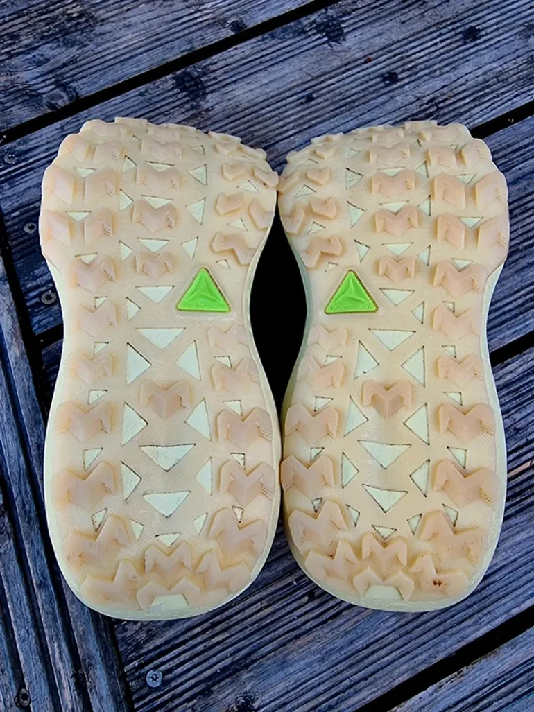 Used Asics Trabuco Max 4 bike — image 7 of 10