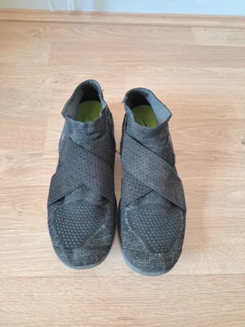 Käytetty Simple Free Run Flyknit bike — kuva 3 / 8