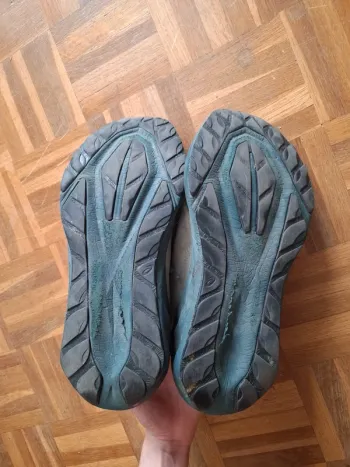 Použité Asics Novablast 5 bike — obrázek 5 z 5