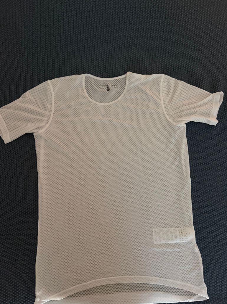 Used Castelli Pro Mesh 2.0 Base Layer 2026 bike — image 1 of 4