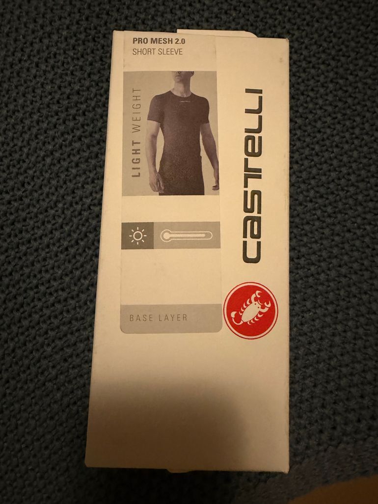 Used Castelli Pro Mesh 2.0 Base Layer 2026 bike — image 3 of 4