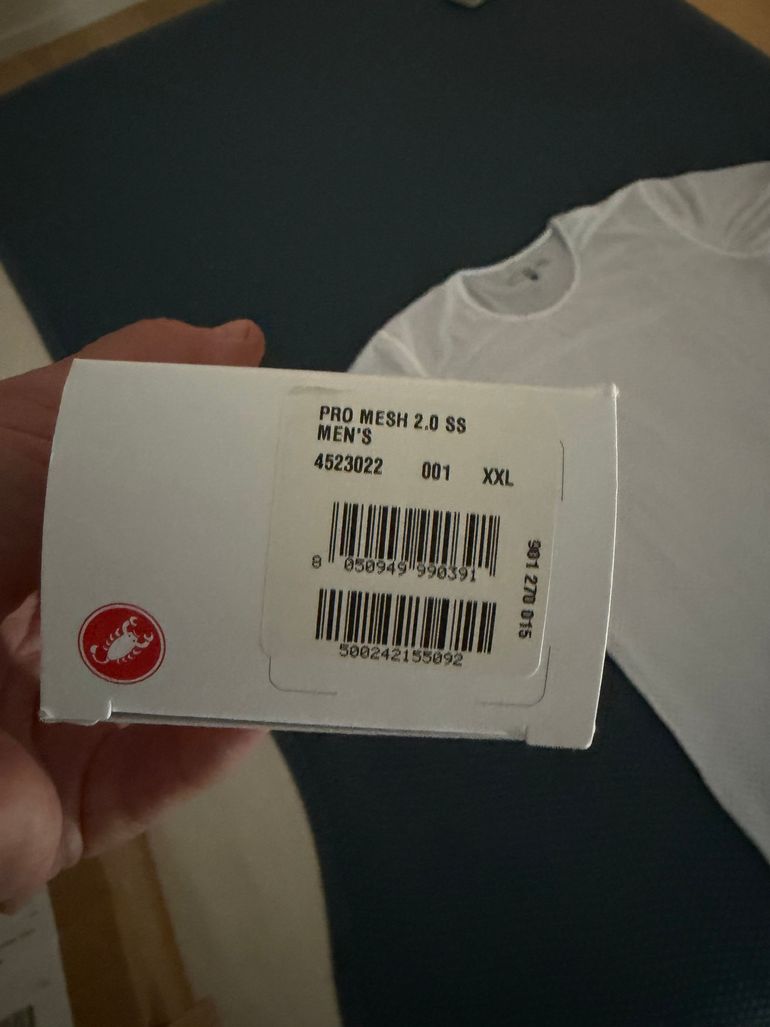 Used Castelli Pro Mesh 2.0 Base Layer 2026 bike — image 4 of 4