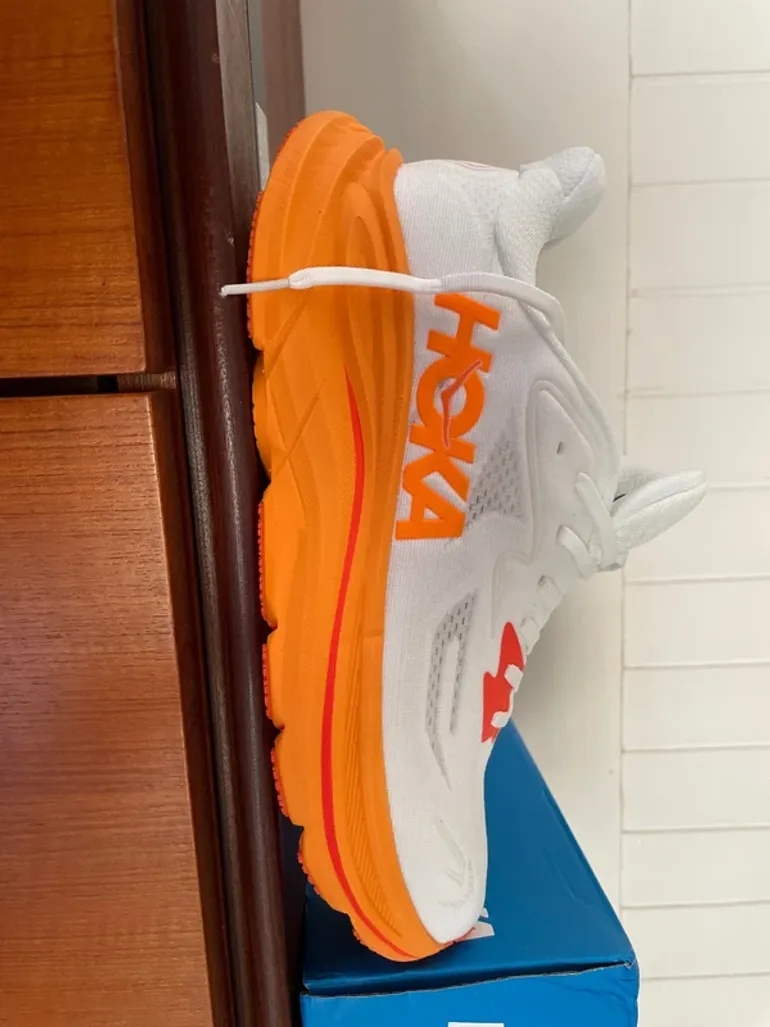 Used Hoka Clifton 10 bike — image 6 of 7