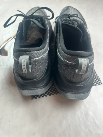 Used Asics Superblast 2 bike — image 5 of 6