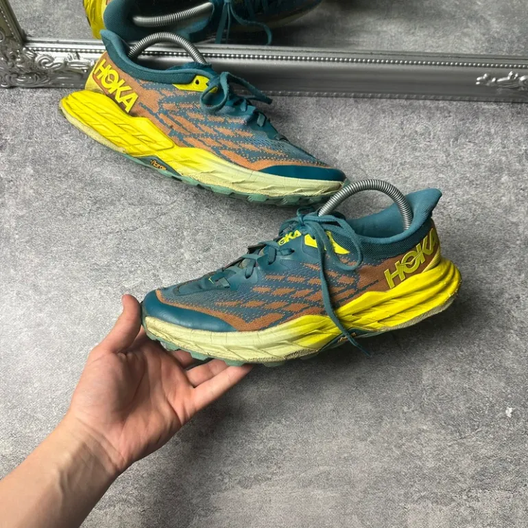 Used Hoka Speedgoat 5 bike — image 2 of 7