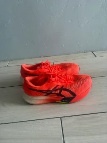 Used Asics Metaspeed Edge bike
