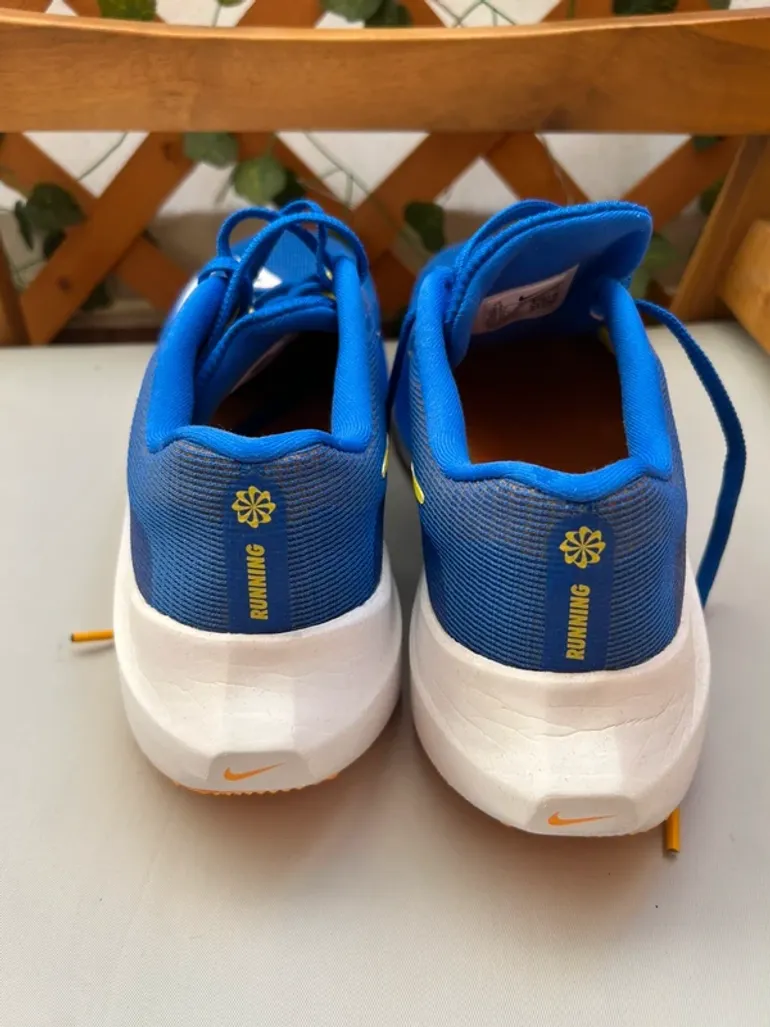 Used Nike Zoom Fly 5 bike — image 3 of 5