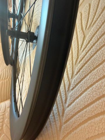 Used Minice Carbon Wheels bike — image 7 of 9