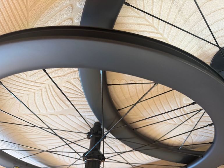 Used Minice Carbon Wheels bike — image 3 of 9
