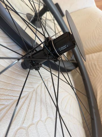 Used Minice Carbon Wheels bike — image 1 of 9