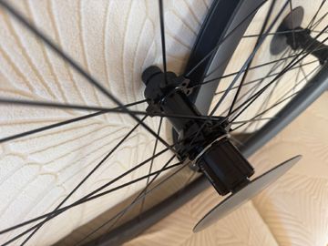 Used Minice Carbon Wheels bike — image 2 of 9