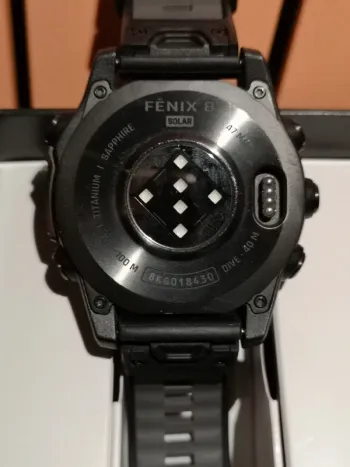 Used Garmin Fenix 8 2025 bike — image 3 of 4