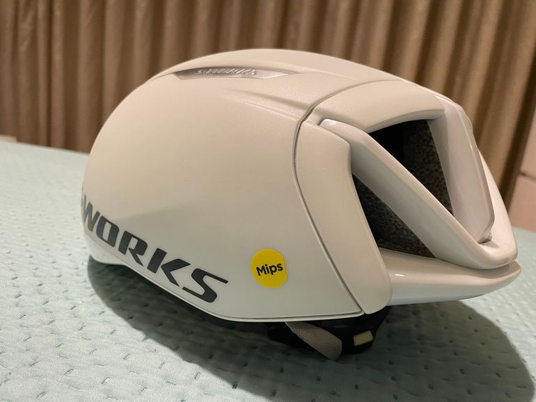 Used Specialized Evade 3 Helmet bike — image 4 of 9
