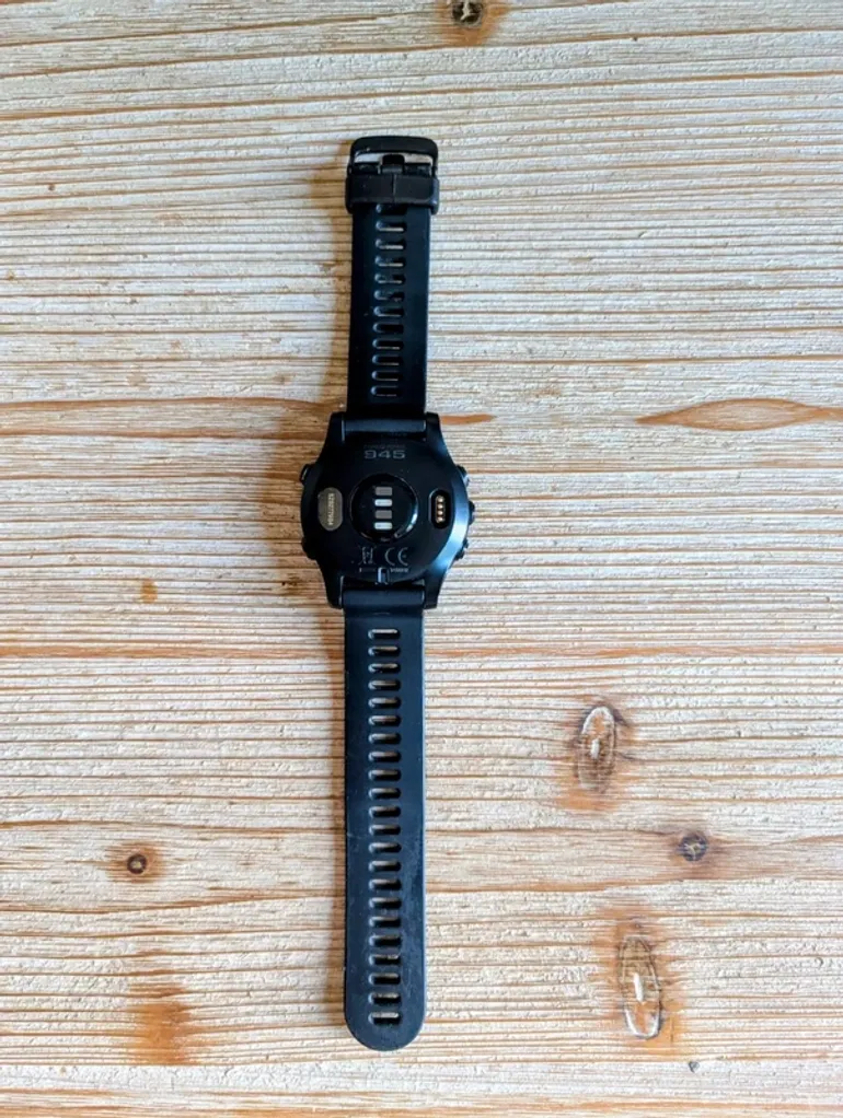 Used Garmin Forerunner 945 2021 bike — image 3 of 3