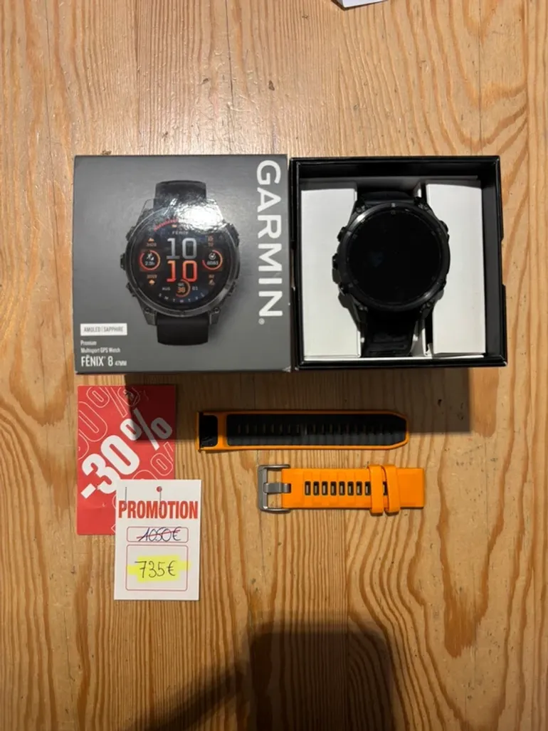 Used Garmin Fenix 8 AMOLED 47mm bike — image 1 of 6