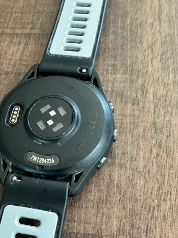 Used Garmin Forerunner 265 bike — image 3 of 5