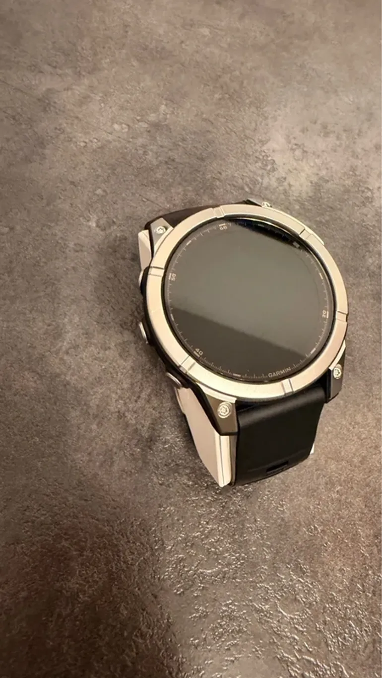Used Garmin Fenix E 47mm bike — image 2 of 3