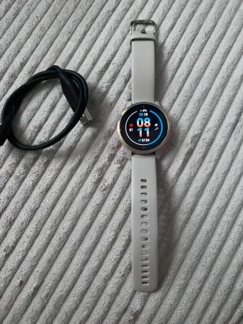 Used Garmin Venu 2S bike