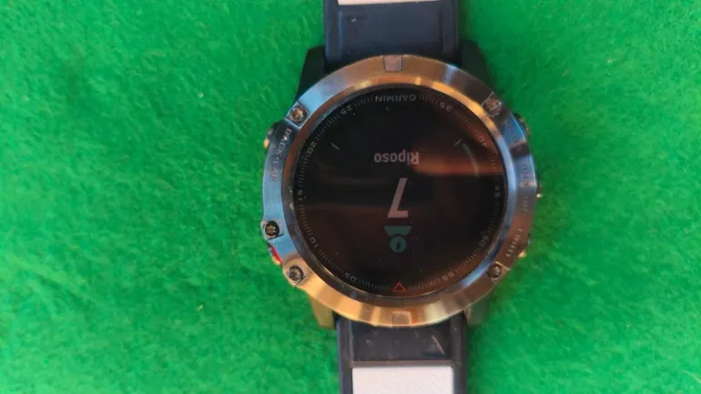 Used Garmin Fenix 5X Sapphire bike — image 5 of 11