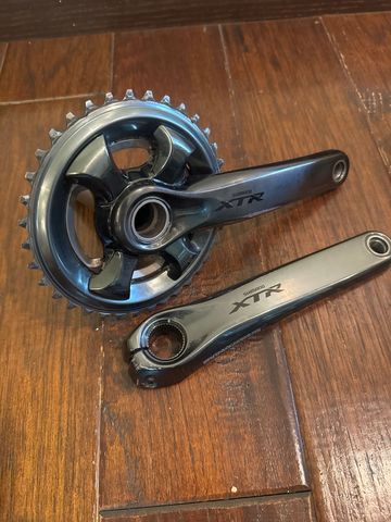 Used Shimano XTR Cranks 2014 Drivetrain & Pedals